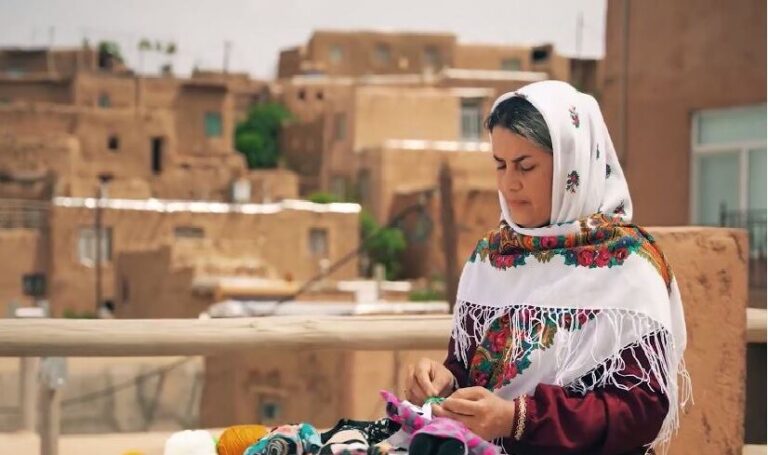بوم‌گردی با وعده توانمندسازی و واقعیت رهاسازی