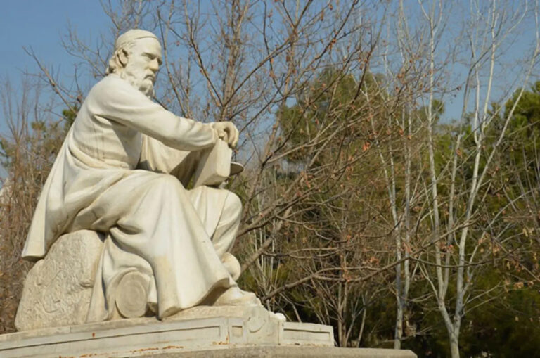 «خیام»، آن که  زودتر از ما فهمید