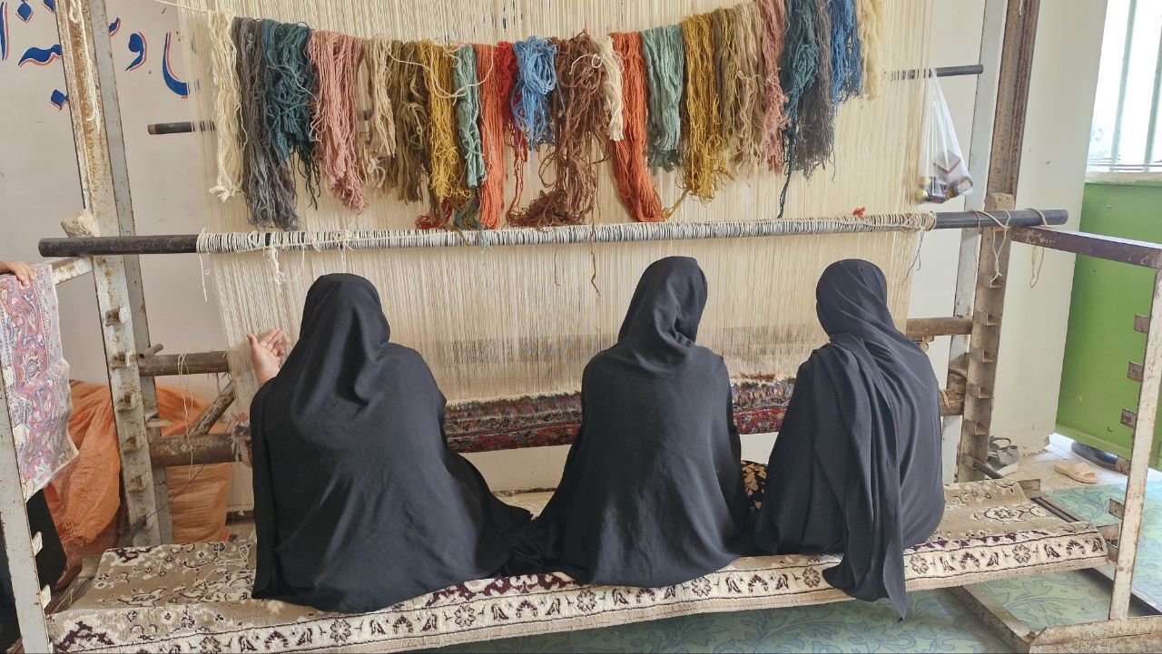 سقوط آرام اقتصاد زنانی  که تنهــــا نان‌آور خانه‌اند