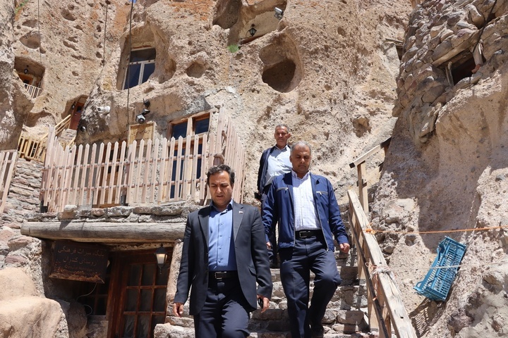  تأکید مدیرکل میراث‌فرهنگی بر رعایت ضوابط حفاظتی در روستای جهانی کندوان