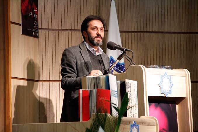 مرغکِ نظر و میراث یک ناشر