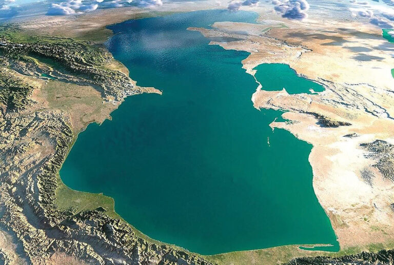 کاهش یک‌متری تراز آب دریای خزر در ۵ سال اخیر