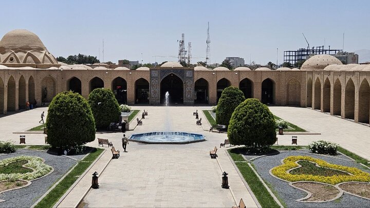 تداوم ساخت‌وسازهای غیرمجاز در قلب بافت تاریخی کرمان؛ مسئولان همچنان بر تعدیل ارتفاع تأکید دارند