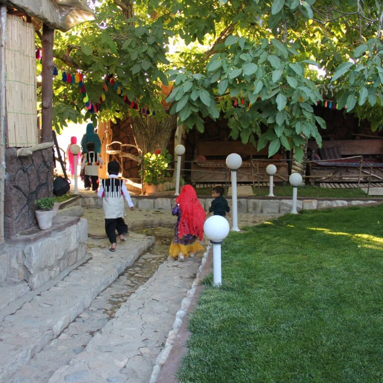 سنتزی از دل «خوشه‌سار بومی»