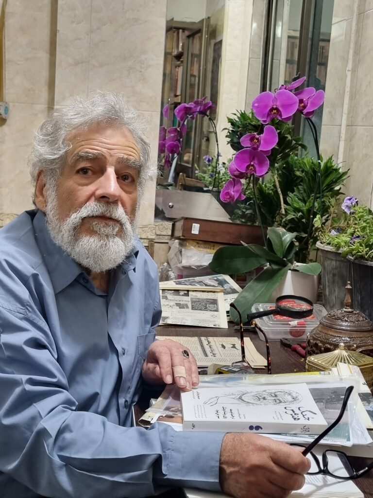 مردم‌شناسی که برای درختـــــــان، خطابه سرود