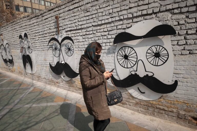 وقتــــــــی بدن زن میدان جنگ جمعیتی می شود