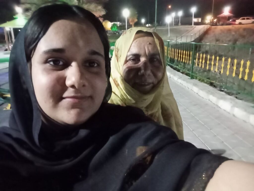 فاطمه زهرا اکبری و مادرش مریم پراکنده&zwnj;دل