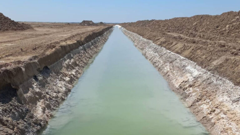 تخریب خاموش گاوخونی؛ زهکش‌های رهاشده معدن پتاس چگونه رطوبت تالاب را تبخیر می‌کنند؟