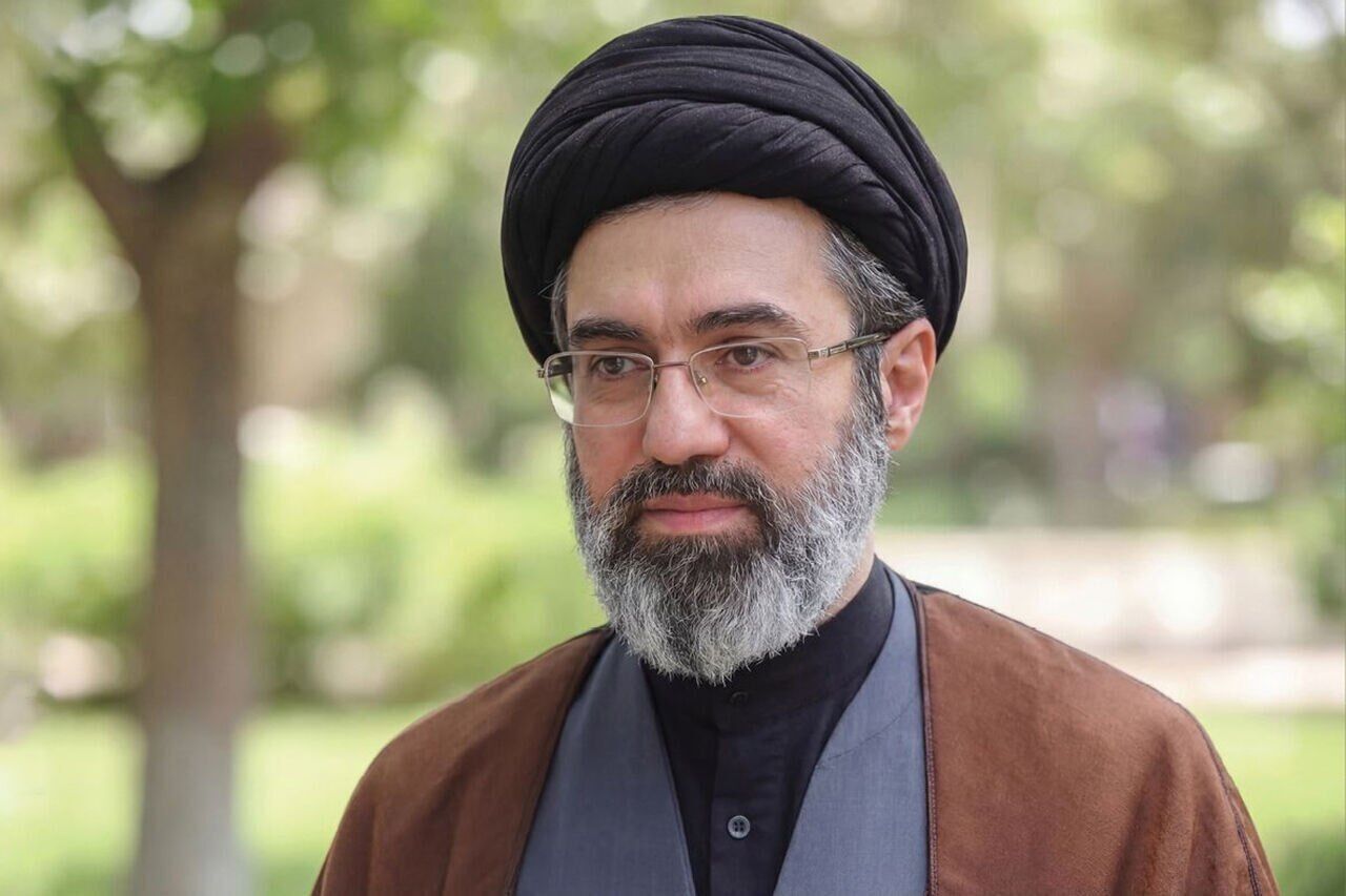 رهبر انقلاب: انتقام خون شهدا محقق می‌شود