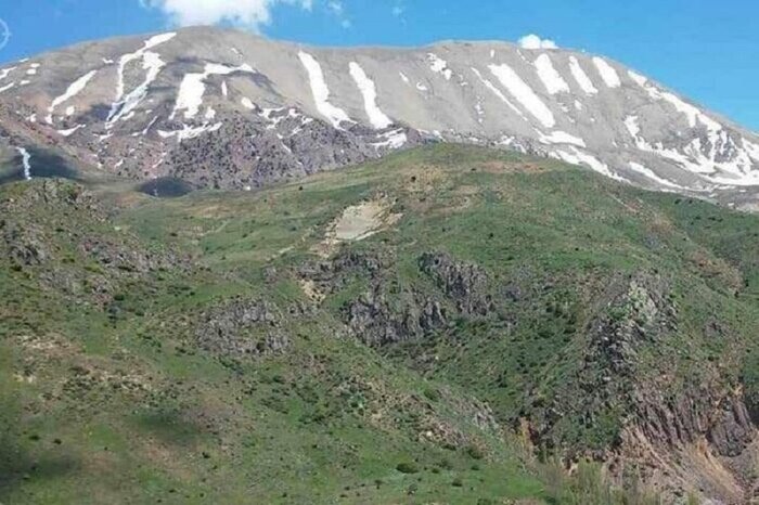 مهار آتش‌سوزی در منطقه حفاظت‌شده آق‌داغ خلخال؛ ۸ هکتار از عرصه‌های طبیعی سوخت