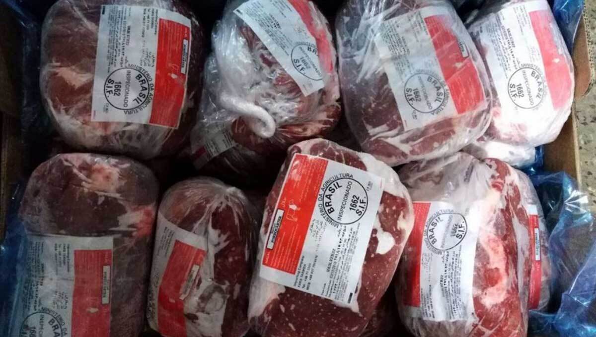 معافیت ۱۲ در هزار گمرکی برای واردات انواع گوشت قرمز منجمد ابلاغ شد
