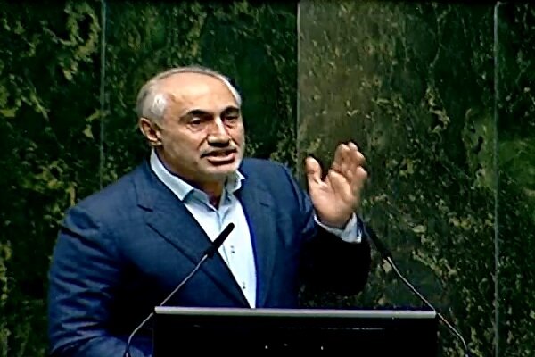 پورمحمدی: دولت با وجود فشارهای مالی از تعهد کالابرگ عقب‌نشینی نمی‌کند