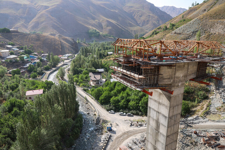 مجوز ارزیابی اثرات محیط‌زیستی یکی نیست