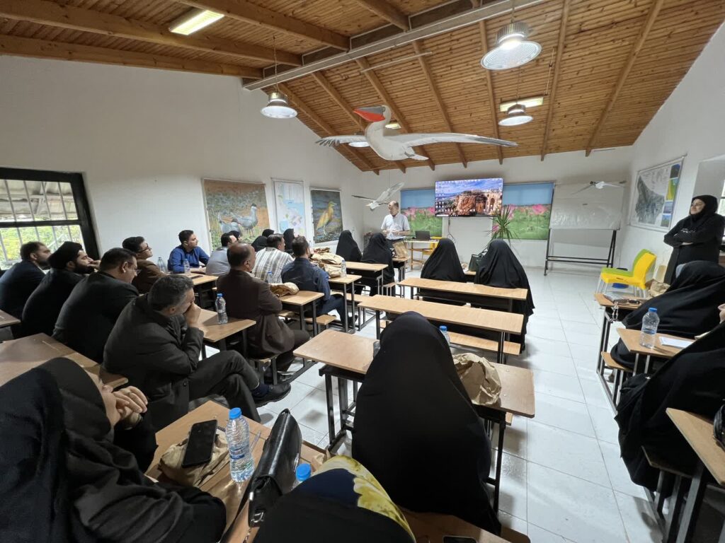برگزاری کارگاه تخصصی مقابله با گیاهان مهاجم در پناهگاه حیاتوحش سلکه؛ گامی برای حفاظت از تنوع زیستی گیلان