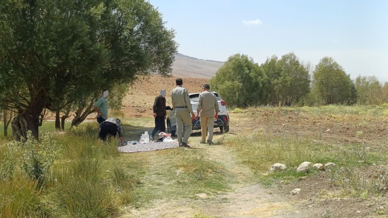 بروجن؛ دستگیری متخلفان زنده‌گیری پرندگان وحشی و کشف ادوات صید