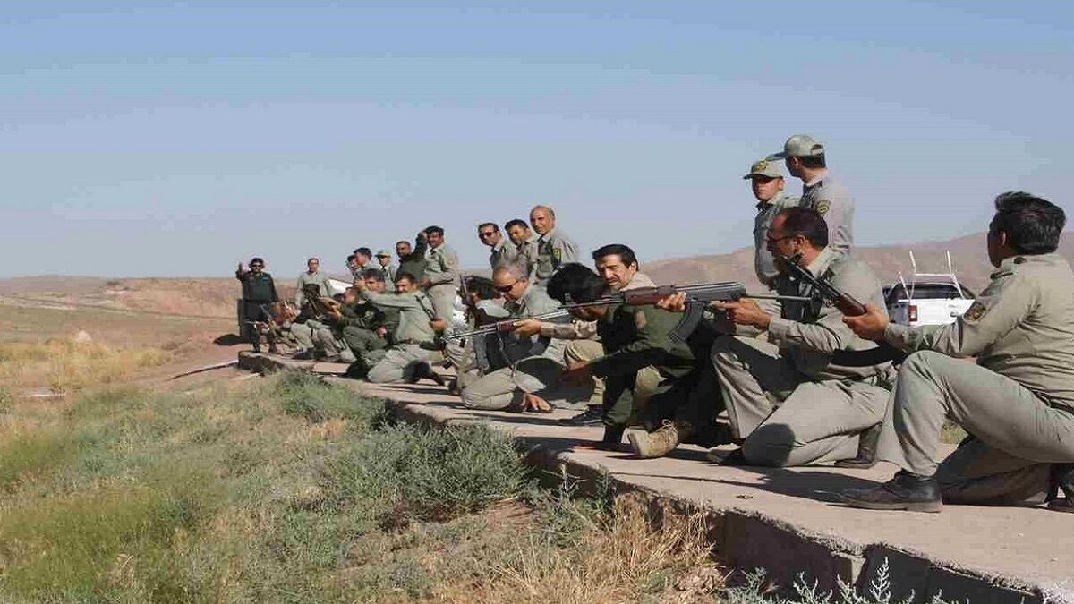 ارتقای توان عملیاتی محیط‌بانان البرز با برگزاری دوره تخصصی تیراندازی