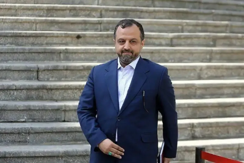 احسان خاندوزی رئیس گروه اقتصادی دفتر رهبر انقلاب شد
