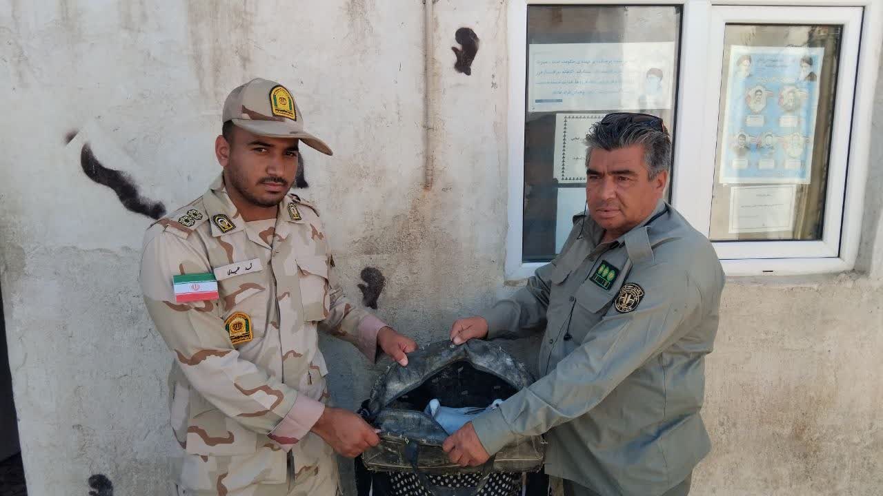 دستگیری صیاد غیرمجاز پرندگان شکاری در نوار مرزی مراوه‌تپه