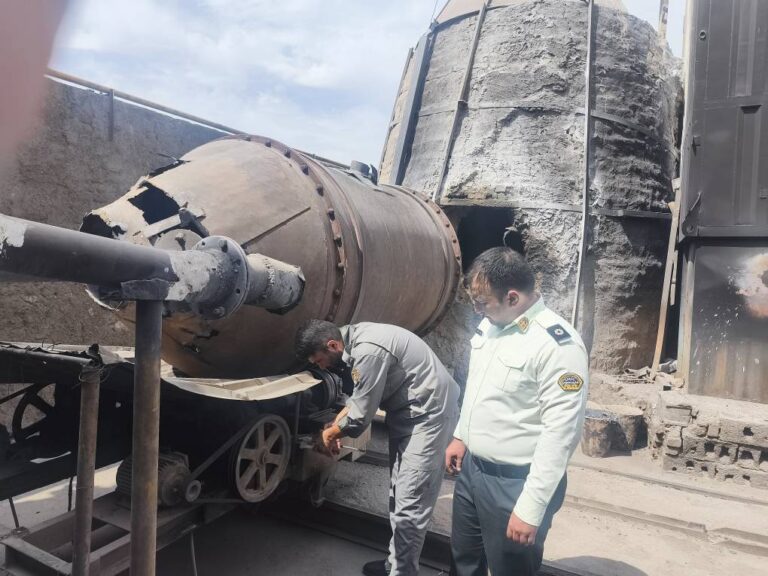 پلمب واحد ریخته‌گری آلاینده در لکه صنعتی گلستان بهارستان