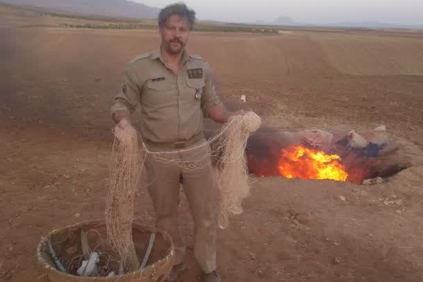 ناکامی صیاد غیرمجاز در چادگان؛ تجهیزات شکار پرندگان کشف شد