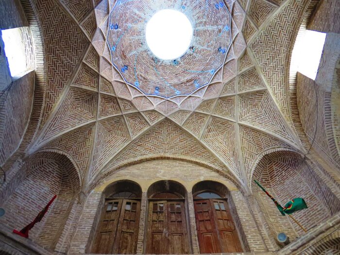 کاروانسرای شمسالسلطنه نراق