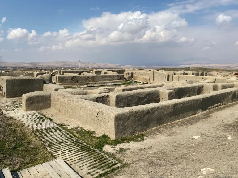 اختصاص ۳۰۰ میلیارد ریال برای رفع نواقص و آمادهسازی روستای حسنلو جهت ثبت جهانی