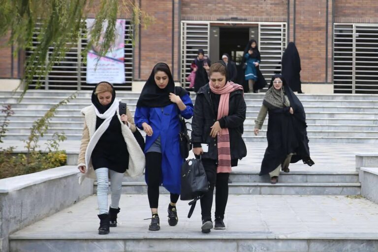 تشکیل کارگروه حجاب در دانشگاه تهران و سازوکار گفت‌وگو پیش از شورای انضباطی