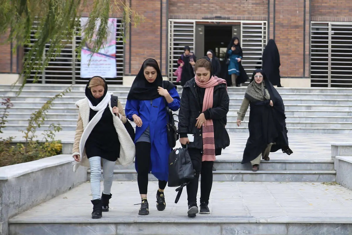 تشکیل کارگروه حجاب در دانشگاه تهران و سازوکار گفت‌وگو پیش از شورای انضباطی