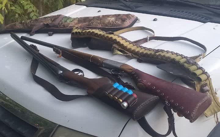 کشف و ضبط دو قبضه سلاح شکاری غیرمجاز در سروستان