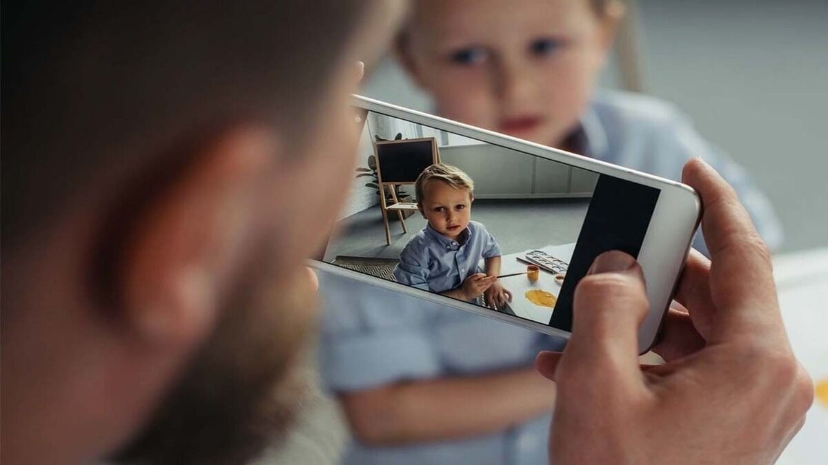 همه لحظه‌های کودکی برای تماشا نیست